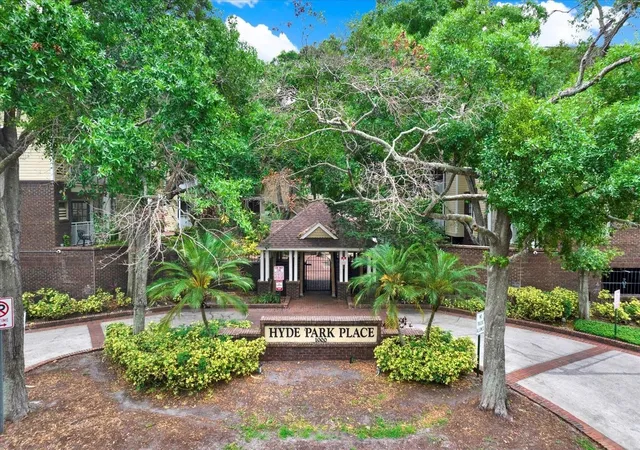 Condo for sale at 1000 W Horatio St #226, TAMPA, FL 33606 | MLS# TB8542257