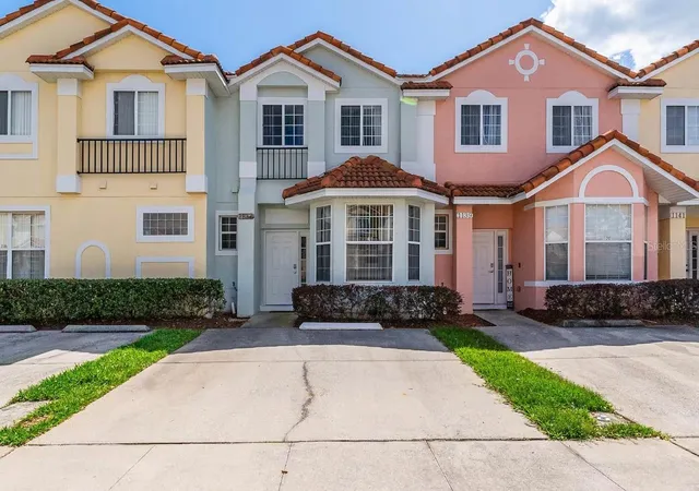 Photo 1 of Townhouse for sale at 1137 S Beach Cir, Kissimmee, FL 34746 | MLS# S5156265 | Listing updated on 2026-09-01