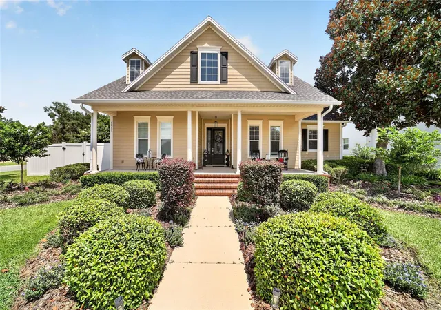 Photo 1 of Single family home for sale at 4713 Se 28Th St, Ocala, FL 34480 | MLS# OM731034 | Listing updated on 2026-10-28