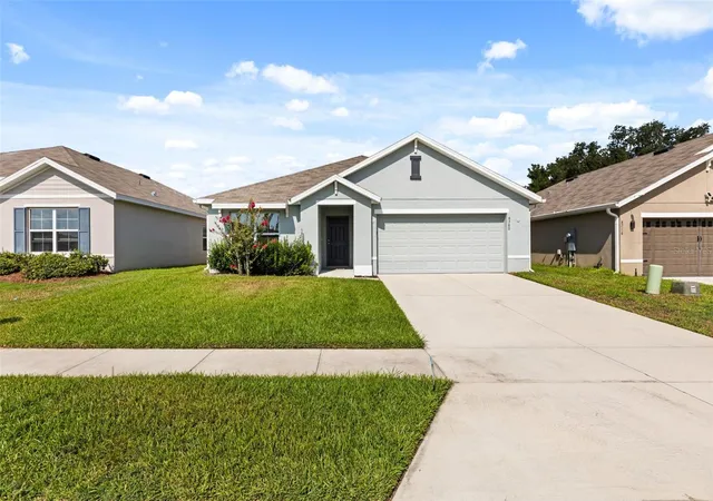 Photo 2 of Single family home for sale at 8780 Sw 49th Cir, Ocala, FL 34476 | MLS# O6436443 | Listing updated on 2026-08-28