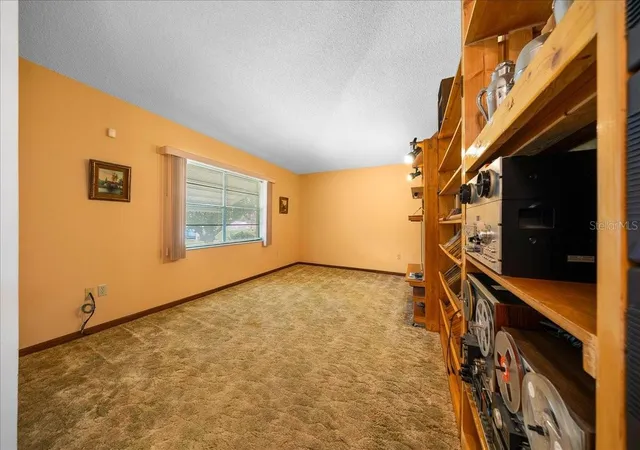 Photo 3 of Single family home for sale at 17371 SW 26th Terrace Rd, Ocala, FL 34473 | MLS# OM731037 | Listing updated on 2026-10-01