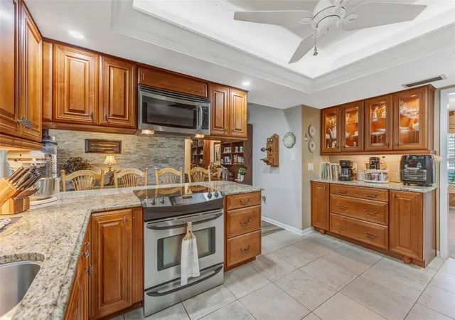 Photo 3 of Single family home for sale at 4001 Highgate Dr, Valrico, FL 33594 | MLS# TB8542277 | Listing updated on 2026-09-05