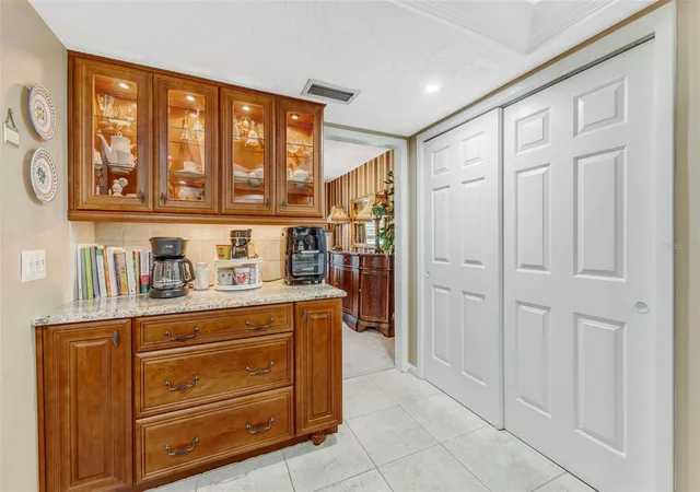 Photo 3 of Single family home for sale at 4001 Highgate Dr, Valrico, FL 33594 | MLS# TB8542277 | Listing updated on 2026-09-05