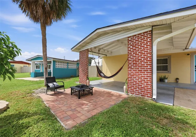Photo 4 of Single family home for sale at 6206 Willow Oak Ln, Orlando, FL 32809 | MLS# O6436454 | Listing updated on 2026-10-14
