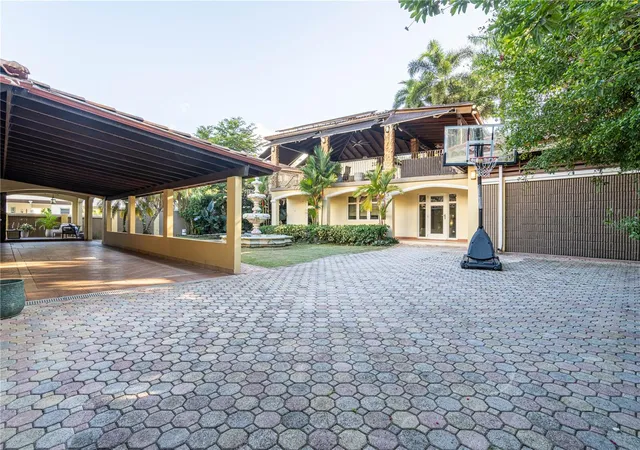 Photo 2 of Single family home for sale at 818 Carr Km 35 Bo Cibuco, Corozal, PR 00783 | MLS# PR9123683 | Listing updated on 2026-09-26