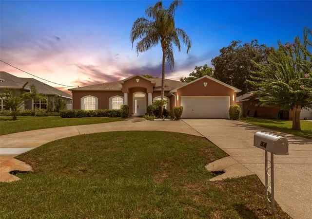 Photo 1 of Single family home for sale at 44 Furness Pl, Palm Coast, FL 32137 | MLS# FC320960 | Listing updated on 2026-08-27