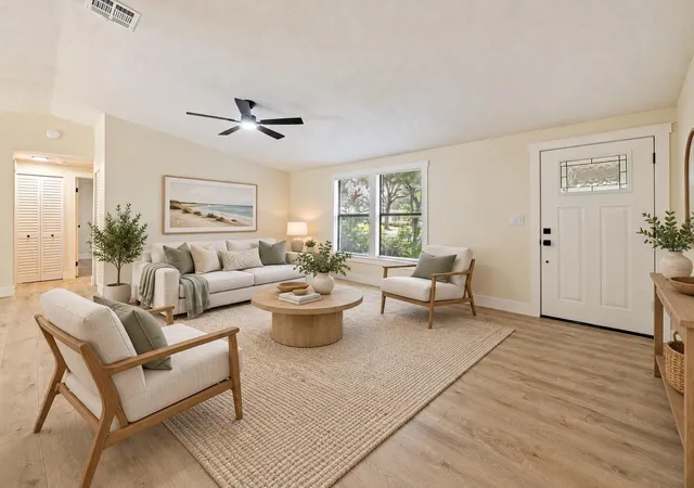 Photo 3 of Single family home for sale at 1671 Castlewood Ln, Palm Harbor, FL 34683 | MLS# TB8542290 | Listing updated on 2026-10-07