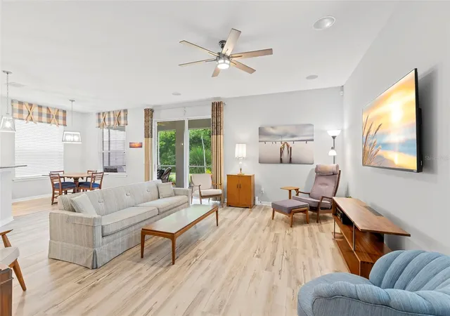 Photo 4 of Single family home for sale at 11201 Green Park Cir, Tampa, FL 33626 | MLS# TB8542296 | Listing updated on 2026-10-20