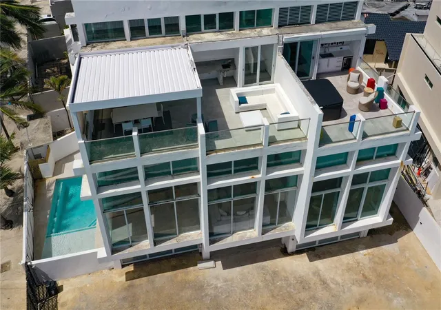 Photo 2 of Mansion for sale at 2 Rampla Del Almirante #A, B, San Juan, PR 00907 | MLS# PR9123685 | Listing updated on 2026-08-31