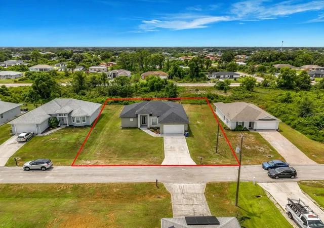 Photo 1 of Single family home for sale at 2921 7th St Sw, Lehigh Acres, FL 33976 | MLS# S5156279 | Listing updated on 2026-08-28