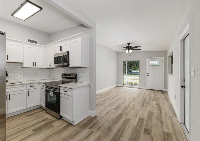 Photo 2 of Single family home for sale at 465 Forrest Dr, Bartow, FL 33830 | MLS# L4964544 | Listing updated on 2026-09-08