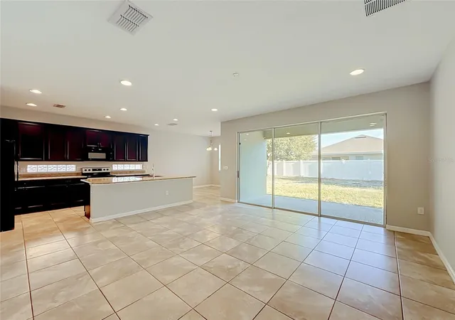 Photo 3 of Single family home for sale at 3319 Bethpage Loop, Mount Dora, FL 32757 | MLS# C7529977 | Listing updated on 2026-08-26