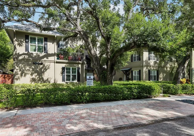 Photo 1 of Townhouse for sale at 1008 S Moody Ave #3, Tampa, FL 33629 | MLS# TB8542331 | Listing updated on 2026-09-30
