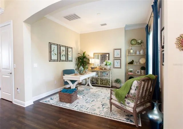 Photo 3 of Single family home for sale at 3917 W San Luis St, Tampa, FL 33629 | MLS# TB8542333 | Listing updated on 2026-10-07