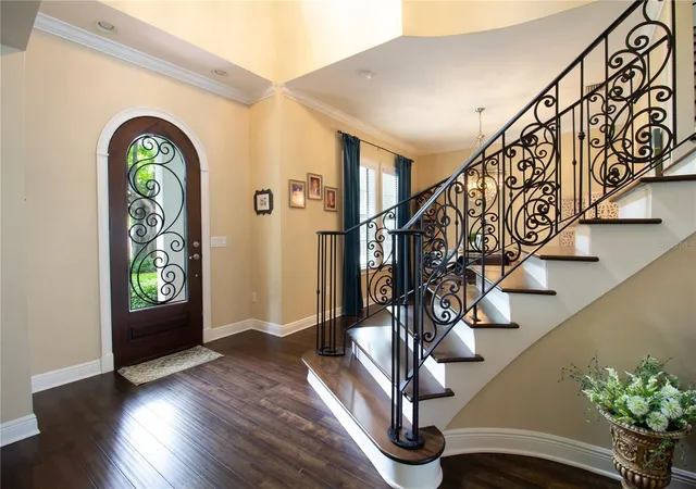 Photo 4 of Single family home for sale at 3917 W San Luis St, Tampa, FL 33629 | MLS# TB8542333 | Listing updated on 2026-10-07