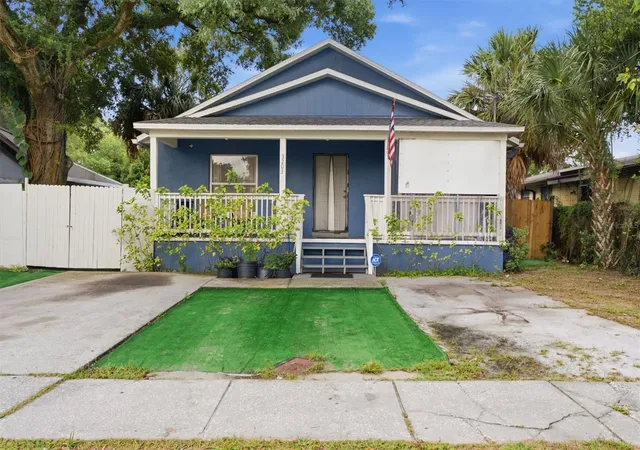 Photo 2 of Single family home for sale at 3203 Deleuil Ave, Tampa, FL 33610 | MLS# TB8542334 | Listing updated on 2026-08-26