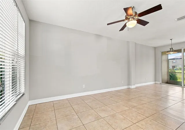 Photo 4 of Townhouse for sale at 12225 Country White Cir, Tampa, FL 33635 | MLS# TB8542335 | Listing updated on 2026-08-27