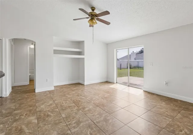 Photo 4 of Single family home for sale at 304 Jacksonville Ct, Kissimmee, FL 34759 | MLS# O6436512 | Listing updated on 2026-10-23
