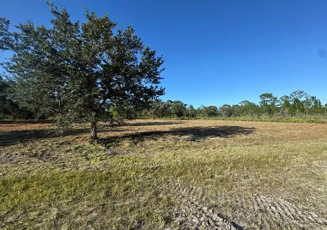 Photo 1 of Land for sale at 622 Palm Ave, Indian Lake Estates, FL 33855 | MLS# S5156289 | Listing updated on 2026-08-26