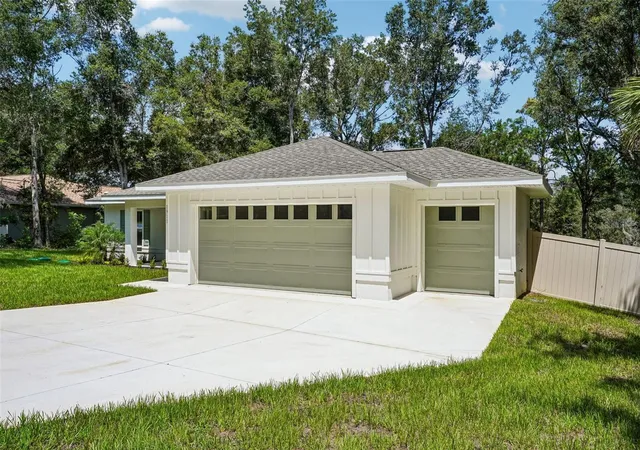 Photo 2 of Sale Pending at 1911 W Golfcart Ln, Citrus Springs, FL 34434 | MLS# O6436515 | Listing updated on 2026-09-07