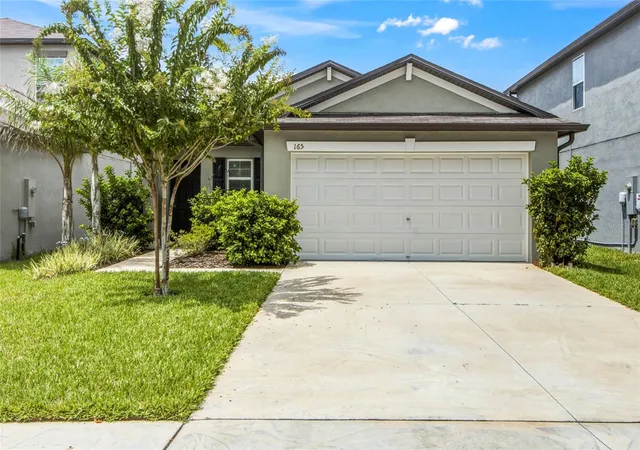 Photo 1 of Single family home for sale at 165 Argyll Dr, Spring Hill, FL 34609 | MLS# W7888898 | Listing updated on 2026-09-17