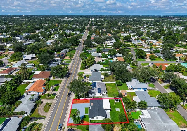 Photo 73 of Single family home for sale at 1077 40th Avenue Ne, Saint Petersburg, FL 33703 | MLS# TB8542361 | Listing updated on 2026-09-08
