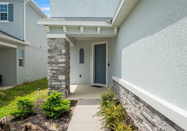Photo 3 of Single family home for sale at 2865 High Pointe St, Clermont, FL 34711 | MLS# O6436528 | Listing updated on 2026-09-26