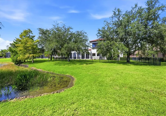 Photo 76 of Mansion for sale at 6809 Belmont Ct, Lakewood Ranch, FL 34202 | MLS# A4704028 | Listing updated on 2026-09-07