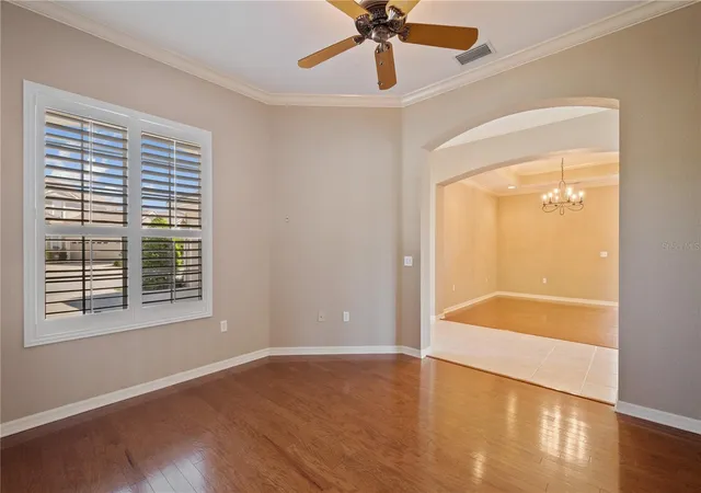 Photo 4 of Single family home for sale at 2464 Laurel Glen Dr, Lakeland, FL 33803 | MLS# L4964550 | Listing updated on 2026-10-27