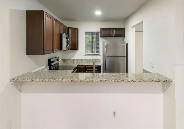 5th image of 89 Se 16Th Ave, GAINESVILLE, FL 32601