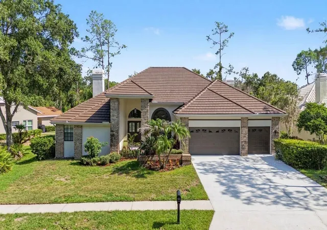 Photo 1 of Single family home for sale at 35 Greenhaven Trl, Oldsmar, FL 34677 | MLS# TB8542368 | Listing updated on 2026-09-30