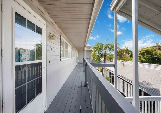 Listing Photo 3 - Condo for sale in building located at 259 Fenwick Dr, Venice, FL 34285 - Unit #40