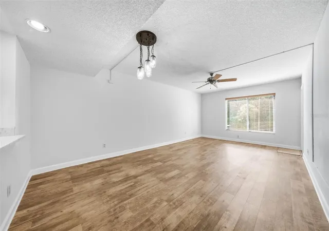 4th image of 13604 S Village Dr #2210, Tampa, FL 33618 | MLS# G5116963