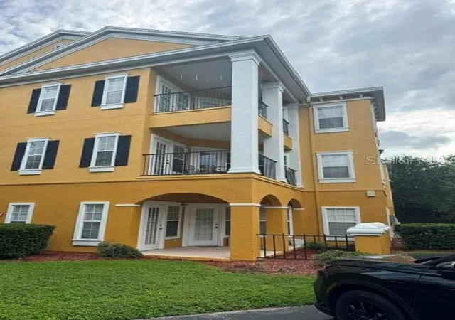 Photo 2 of Condo for sale at 3615 Conroy Rd #627, Orlando, FL 32839 | MLS# O6436545 | Listing updated on 2026-08-27