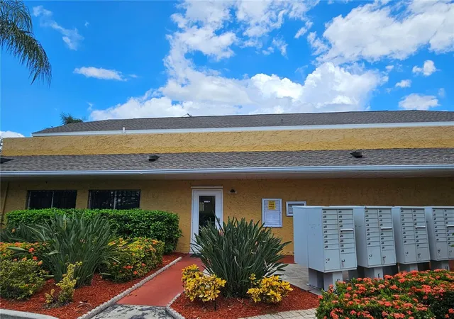 2nd image of 1737 Parakeet Wy, SARASOTA, FL 34232