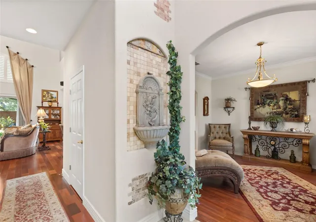 Photo 2 of Single family home for sale at 393 Lake Amberleigh Dr, Winter Garden, FL 34787 | MLS# O6436549 | Listing updated on 2026-09-02