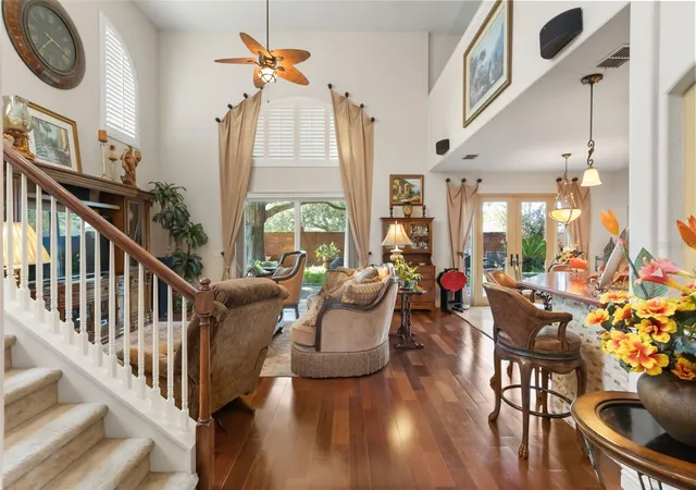 Photo 5 of Single family home for sale at 393 Lake Amberleigh Dr, Winter Garden, FL 34787 | MLS# O6436549 | Listing updated on 2026-09-02