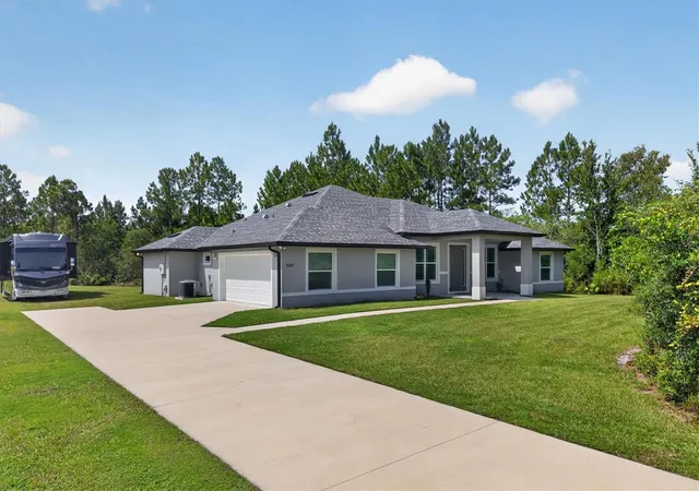 Photo 2 of Single family home for sale at 18602 Reynolds Pkwy, Orlando, FL 32833 | MLS# O6436551 | Listing updated on 2026-09-17