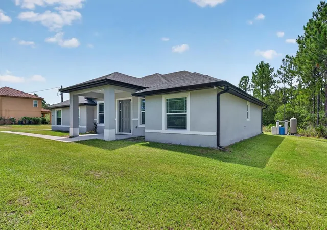 Photo 3 of Single family home for sale at 18602 Reynolds Pkwy, Orlando, FL 32833 | MLS# O6436551 | Listing updated on 2026-09-17