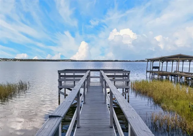 Photo 2 of Single family home for sale at 3250 Laurel Dr, Mount Dora, FL 32757 | MLS# O6436554 | Listing updated on 2026-09-07