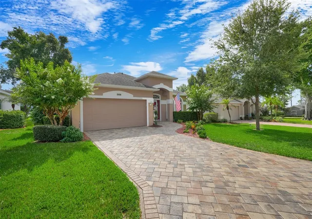 Photo 3 of Sale Pending at 4243 Newland St, Clermont, FL 34711 | MLS# O6436557 | Listing updated on 2026-09-04