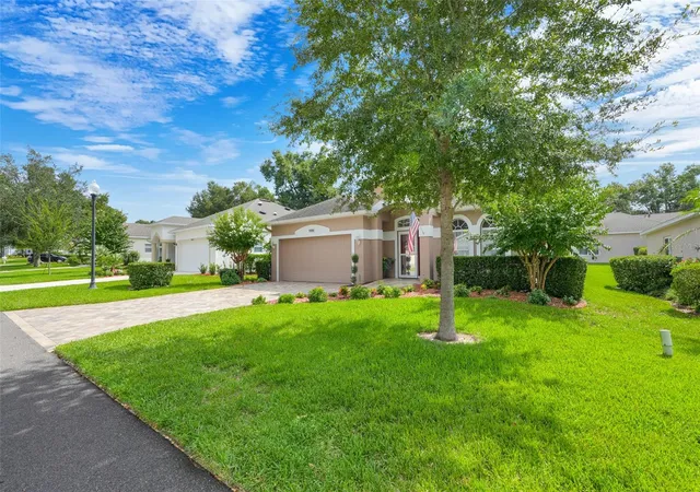 Photo 3 of Sale Pending at 4243 Newland St, Clermont, FL 34711 | MLS# O6436557 | Listing updated on 2026-09-04