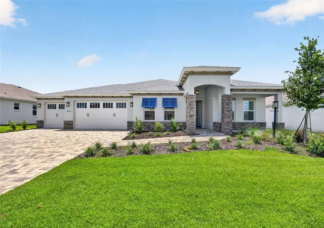 Photo 2 of Single family home for sale at 10222 Sw 84th Street Rd, Ocala, FL 34481 | MLS# OM731067 | Listing updated on 2026-08-29
