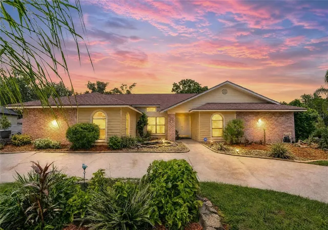 73rd image of 2814 Hammock Dr, Plant City, FL 33566 | MLS# TB8542400