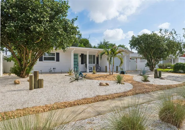 1st image of 10926 Temple Ave, Seminole, FL 33772 | MLS# TB8542404