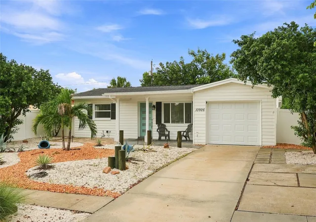 Photo 2 of Single family home for sale at 10926 Temple Ave, Seminole, FL 33772 | MLS# TB8542404 | Listing updated on 2026-09-08