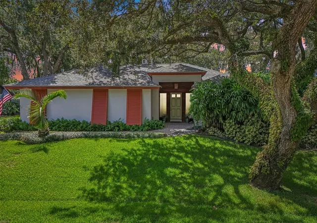 Photo 2 of Single family home for sale at 4502 Friar Tuck Ln, Sarasota, FL 34232 | MLS# A4704045 | Listing updated on 2026-09-06