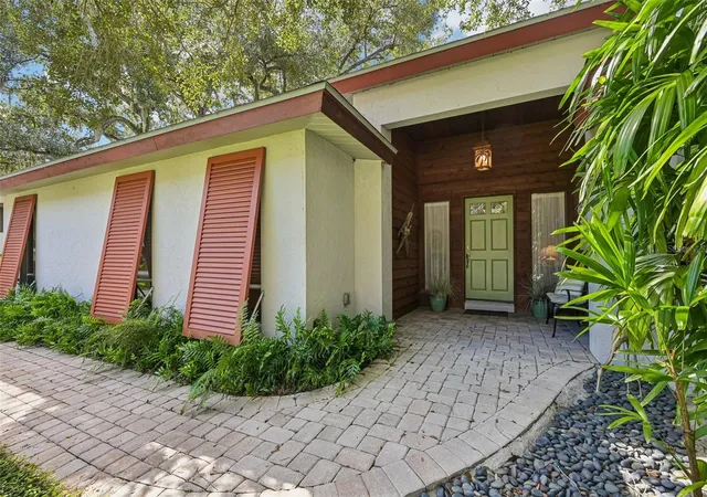 Photo 3 of Single family home for sale at 4502 Friar Tuck Ln, Sarasota, FL 34232 | MLS# A4704045 | Listing updated on 2026-09-06