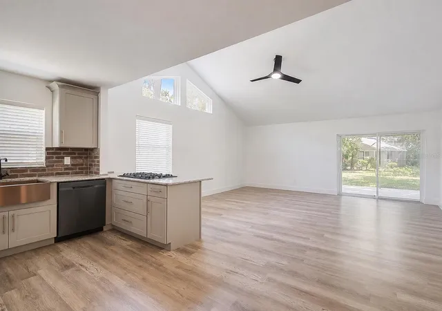 Photo 2 of Condo for sale at 4956 Village Gardens Dr #145, Sarasota, FL 34234 | MLS# A4704046 | Listing updated on 2026-08-28