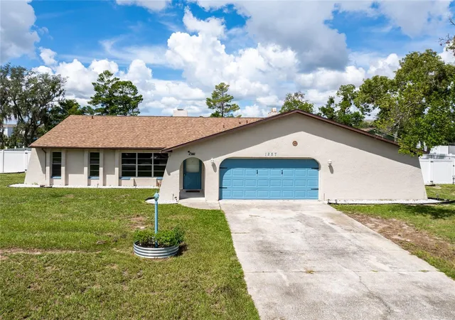 Photo 1 of Single family home for sale at 1257 Finland Dr, Spring Hill, FL 34609 | MLS# TB8542419 | Listing updated on 2026-09-16